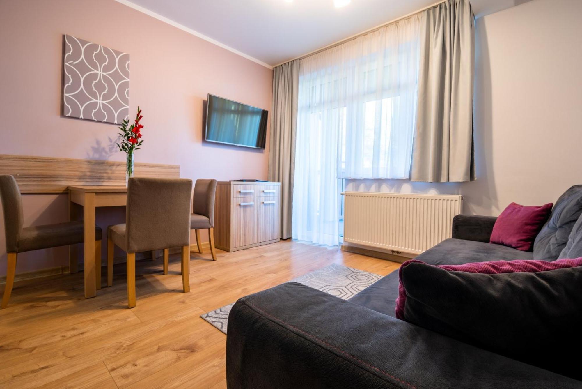 شكلارسكا بوريبا Malina Apartamenty المظهر الخارجي الصورة