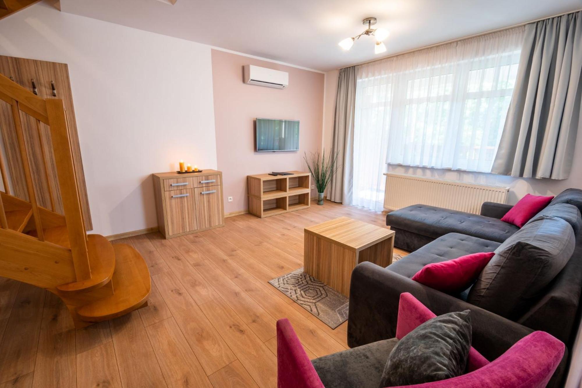 شكلارسكا بوريبا Malina Apartamenty الغرفة الصورة